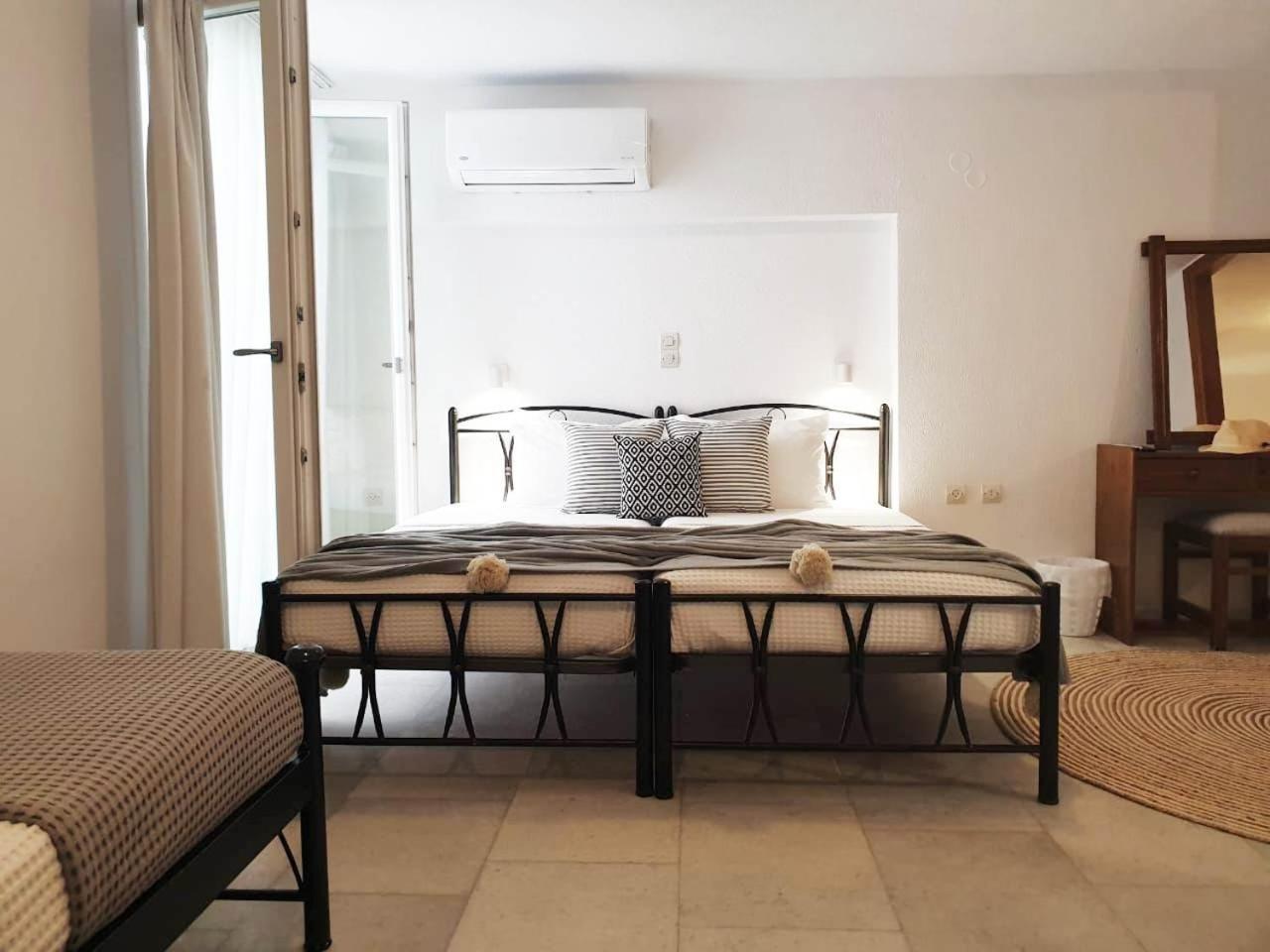 Appartamento Anemos Town Naxos City Esterno foto
