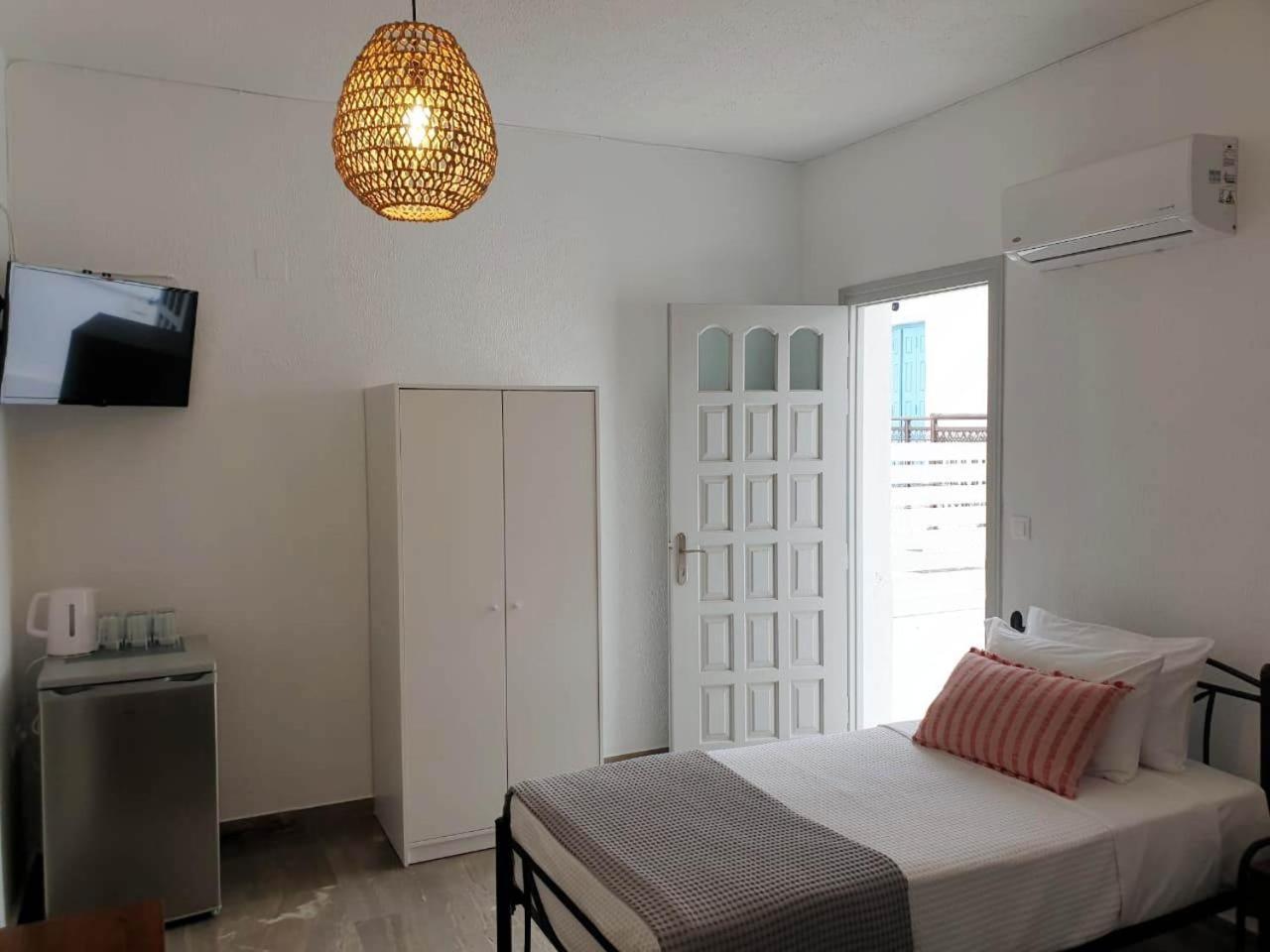 Appartamento Anemos Town Naxos City Esterno foto